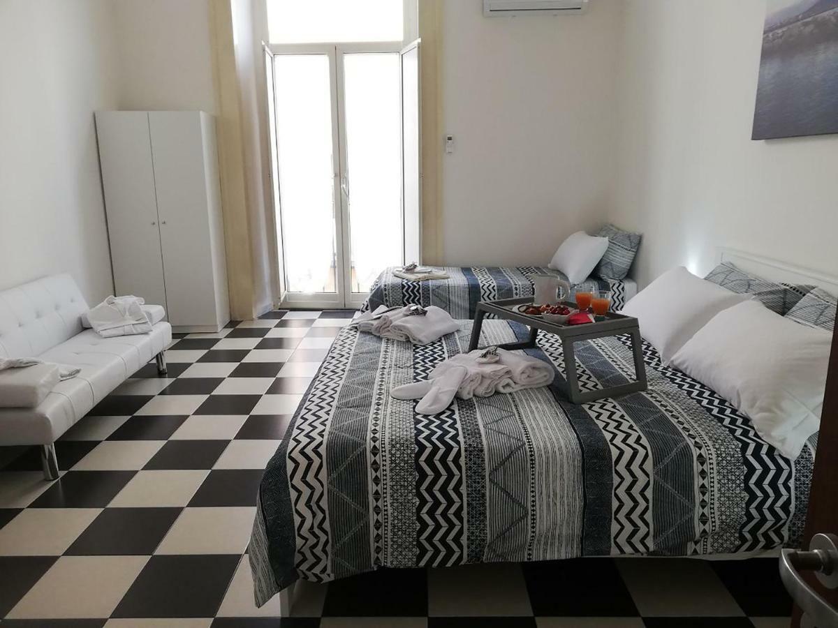 Ferienwohnung Mb Napoles Intera Casa Exterior foto